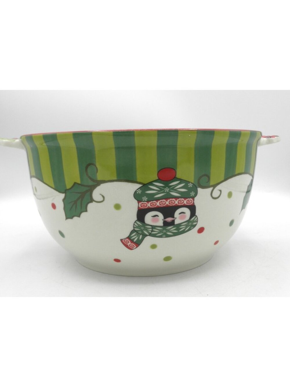 Temptations Winter Whimsy 3 Quart Mixing Bowl PPP-HLD-822834 with Handles